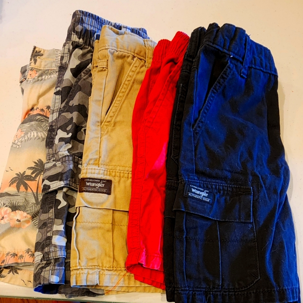 Boys short Lot